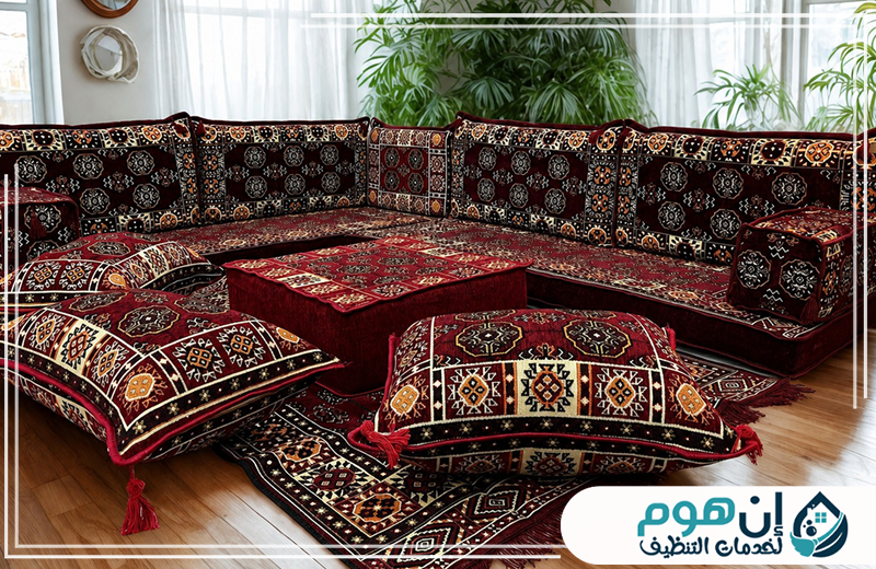 احجز تنظيف المجالس العربية بمكة الآن على 0559016158 تنظيف مجلس عربي بالبخار للحفاظ على نظافة المفروشات